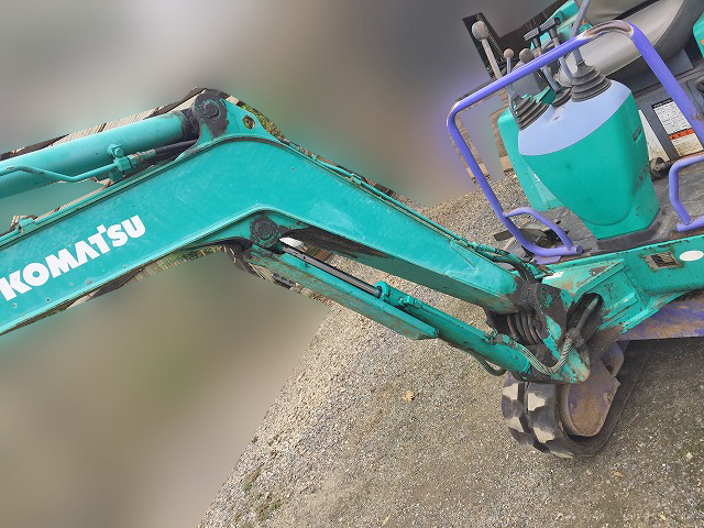コマツミニユンボ（ミニバックホー）[写真03]