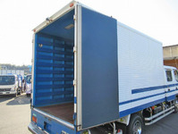 三菱ふそうキャンター冷凍車（冷蔵車）小型（2t・3t）[写真04]