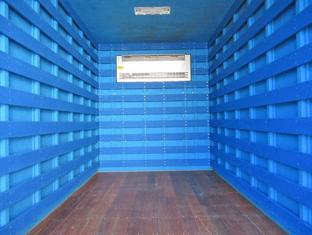 三菱ふそうキャンター冷凍車（冷蔵車）小型（2t・3t）[写真09]