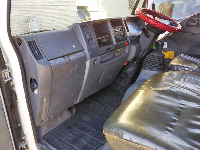 いすゞエルフダンプ小型（2t・3t）[写真29]