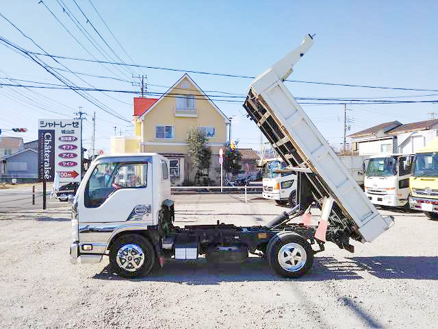 いすゞエルフダンプ小型（2t・3t）[写真08]