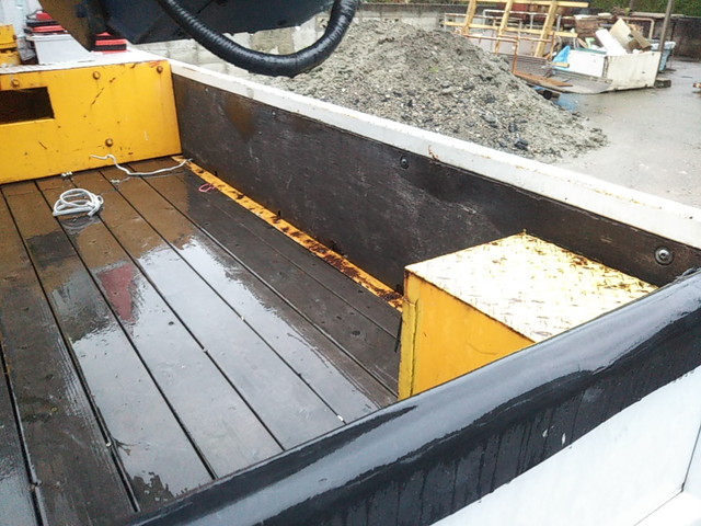 三菱ふそうキャンター高所作業車小型（2t・3t）[写真08]