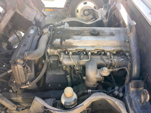 三菱ふそうキャンター平ボディ小型（2t・3t）[写真14]