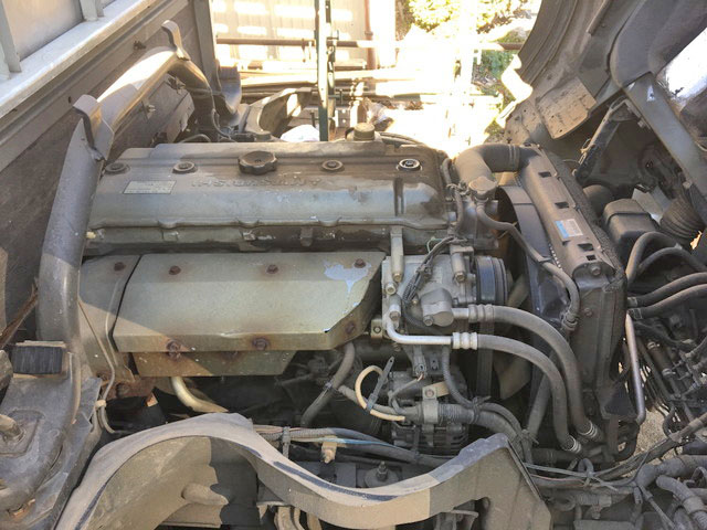 三菱ふそうキャンター平ボディ小型（2t・3t）[写真15]