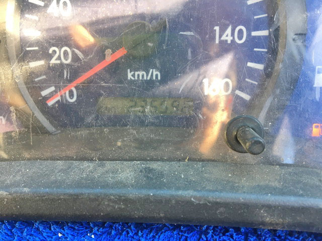 三菱ふそうキャンター平ボディ小型（2t・3t）[写真19]