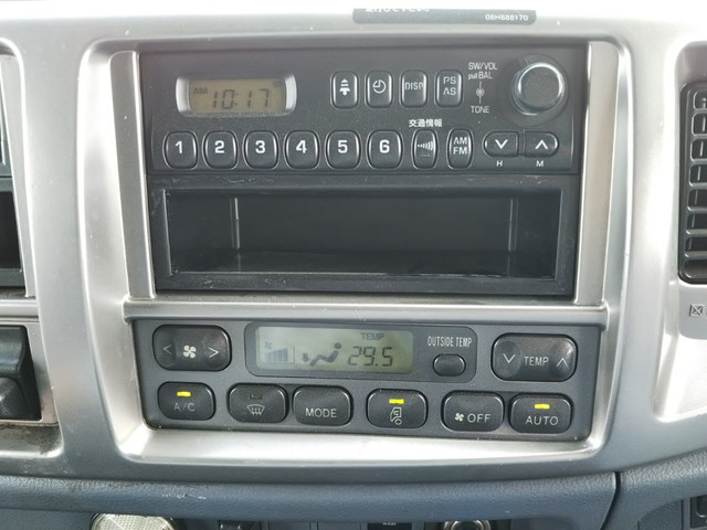 日野レンジャーセルフクレーン4段増トン（6t・8t）[写真33]