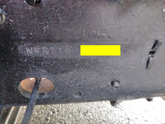 いすゞエルフユニック3段小型（2t・3t）[写真21]