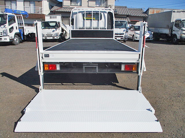 いすゞエルフ平ボディ小型（2t・3t）[写真13]