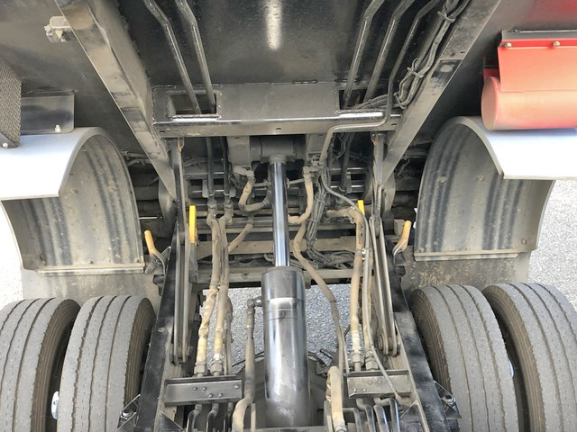 日野デュトロパッカー車（塵芥車）小型（2t・3t）[写真19]