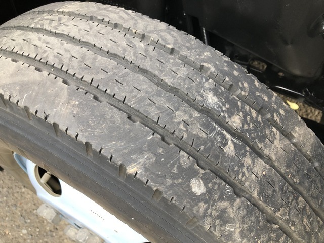 日野デュトロパッカー車（塵芥車）小型（2t・3t）[写真24]