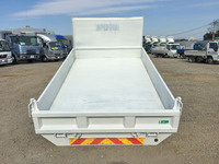 いすゞエルフローダーダンプ小型（2t・3t）[写真11]