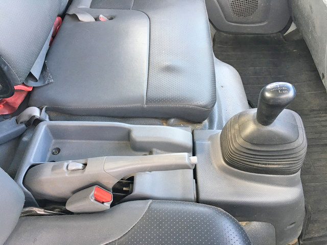 いすゞエルフローダーダンプ小型（2t・3t）[写真32]