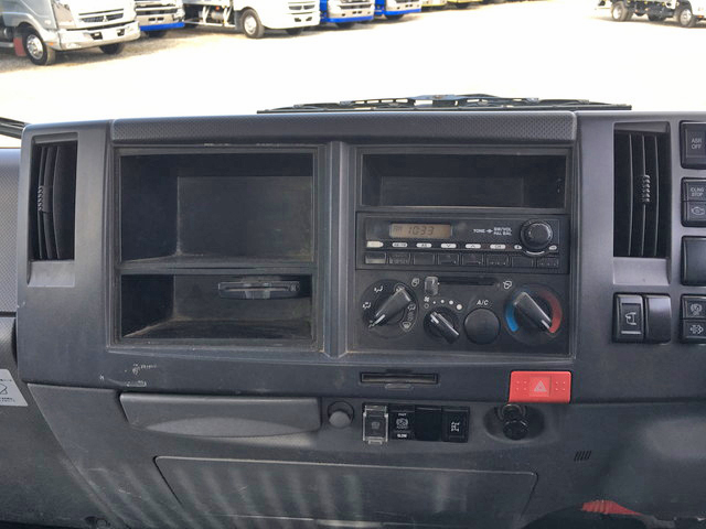 いすゞエルフローダーダンプ小型（2t・3t）[写真33]