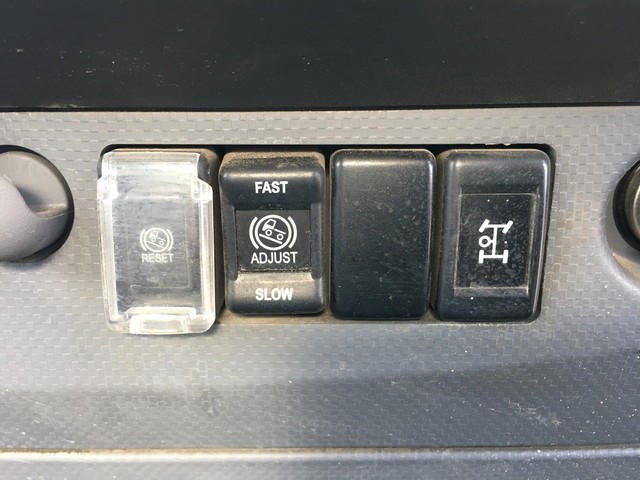 いすゞエルフローダーダンプ小型（2t・3t）[写真37]