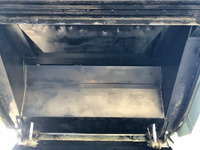 いすゞエルフパッカー車（塵芥車）小型（2t・3t）[写真12]