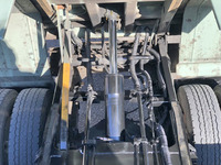 いすゞエルフパッカー車（塵芥車）小型（2t・3t）[写真20]