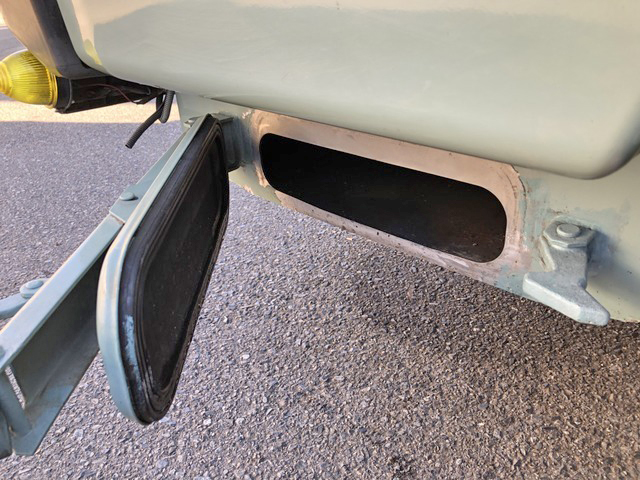 いすゞエルフパッカー車（塵芥車）小型（2t・3t）[写真23]