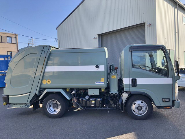 いすゞエルフパッカー車（塵芥車）小型（2t・3t）[写真06]