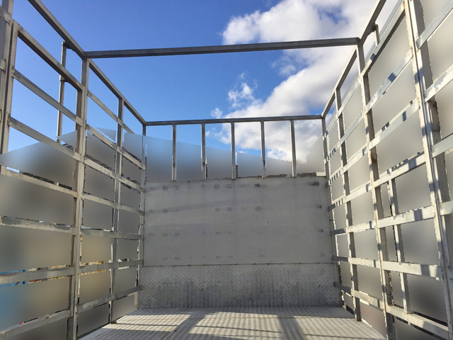 いすゞエルフ平ボディ小型（2t・3t）[写真08]