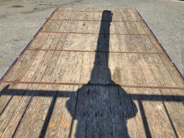 三菱ふそうファイタークレーン3段中型（4t）[写真14]