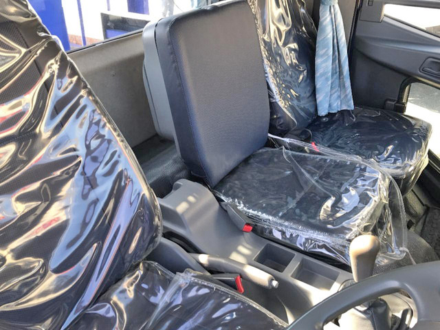 三菱ふそうファイタークレーン3段中型（4t）[写真32]