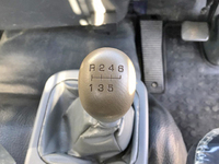 三菱ふそうファイタークレーン3段中型（4t）[写真36]