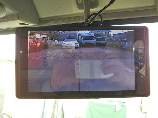 いすゞエルフユニック4段小型（2t・3t）[写真38]