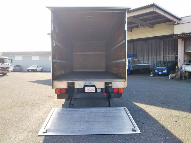 日野レンジャーパネルバン中型（4t）[写真10]