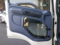 日野レンジャーパネルバン中型（4t）[写真21]