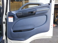 日野レンジャーパネルバン中型（4t）[写真22]