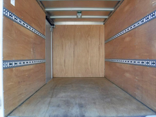 トヨタトヨエースアルミバン小型（2t・3t）[写真10]