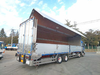 いすゞギガアルミウイング大型（10t）[写真02]