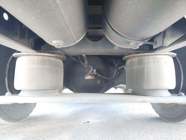 三菱ふそうスーパーグレート冷凍車（冷蔵車）大型（10t）[写真21]