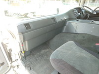 三菱ふそうスーパーグレート冷凍車（冷蔵車）大型（10t）[写真33]