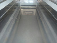 いすゞエルフ冷凍車（冷蔵車）小型（2t・3t）[写真13]