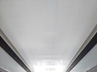 いすゞエルフ冷凍車（冷蔵車）小型（2t・3t）[写真14]