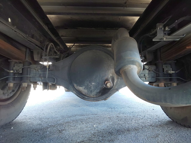 いすゞエルフ冷凍車（冷蔵車）小型（2t・3t）[写真20]