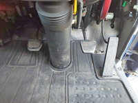 いすゞエルフ冷凍車（冷蔵車）小型（2t・3t）[写真36]