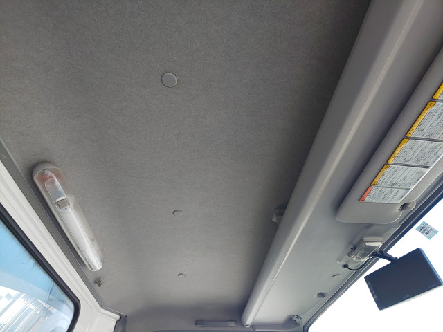 いすゞエルフ冷凍車（冷蔵車）小型（2t・3t）[写真39]