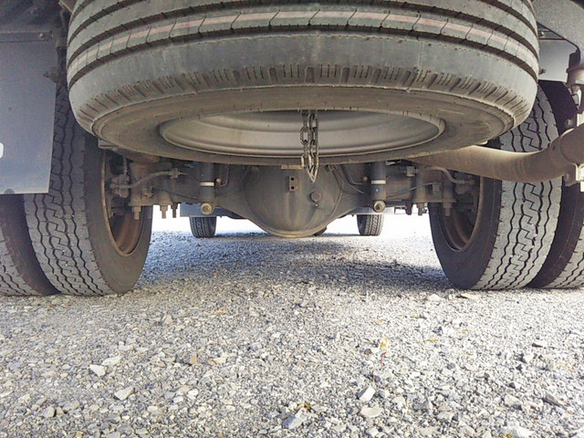 三菱ふそうキャンターアルミバン小型（2t・3t）[写真16]