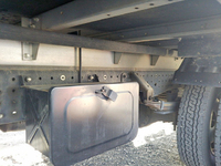 三菱ふそうキャンターアルミバン小型（2t・3t）[写真18]