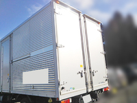 三菱ふそうキャンターアルミバン小型（2t・3t）[写真08]