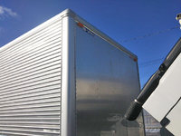 三菱ふそうキャンターアルミバン小型（2t・3t）[写真09]