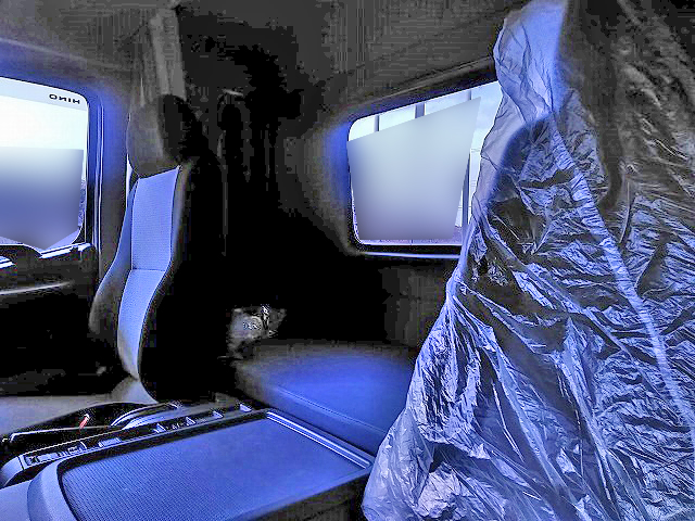 日野レンジャー平ボディ中型（4t）[写真21]