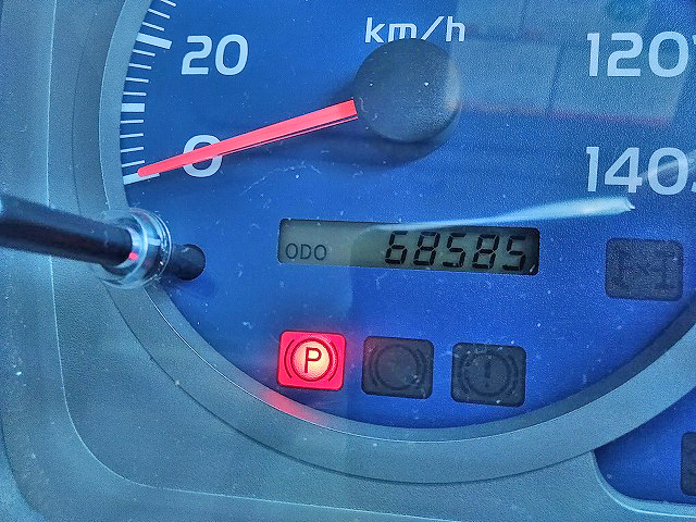 日野レンジャー平ボディ中型（4t）[写真25]