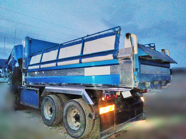 いすゞギガダンプ大型（10t）[写真02]