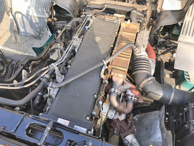 三菱ふそうスーパーグレートトレーラーヘッド（トラクターヘッド）大型（10t）[写真14]