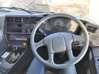 三菱ふそうスーパーグレートトレーラーヘッド（トラクターヘッド）大型（10t）[写真19]