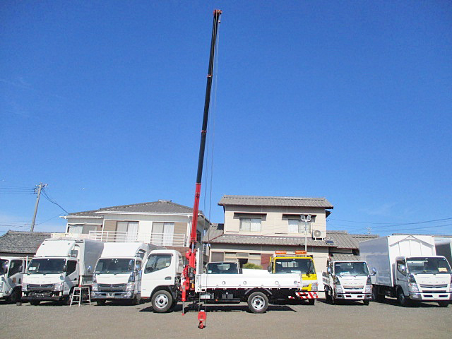 三菱ふそうキャンターユニック4段小型（2t・3t）[写真11]