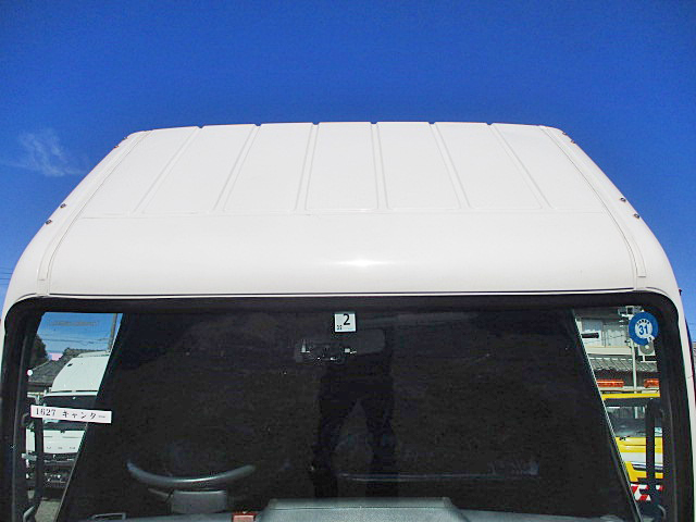 三菱ふそうキャンターユニック4段小型（2t・3t）[写真15]